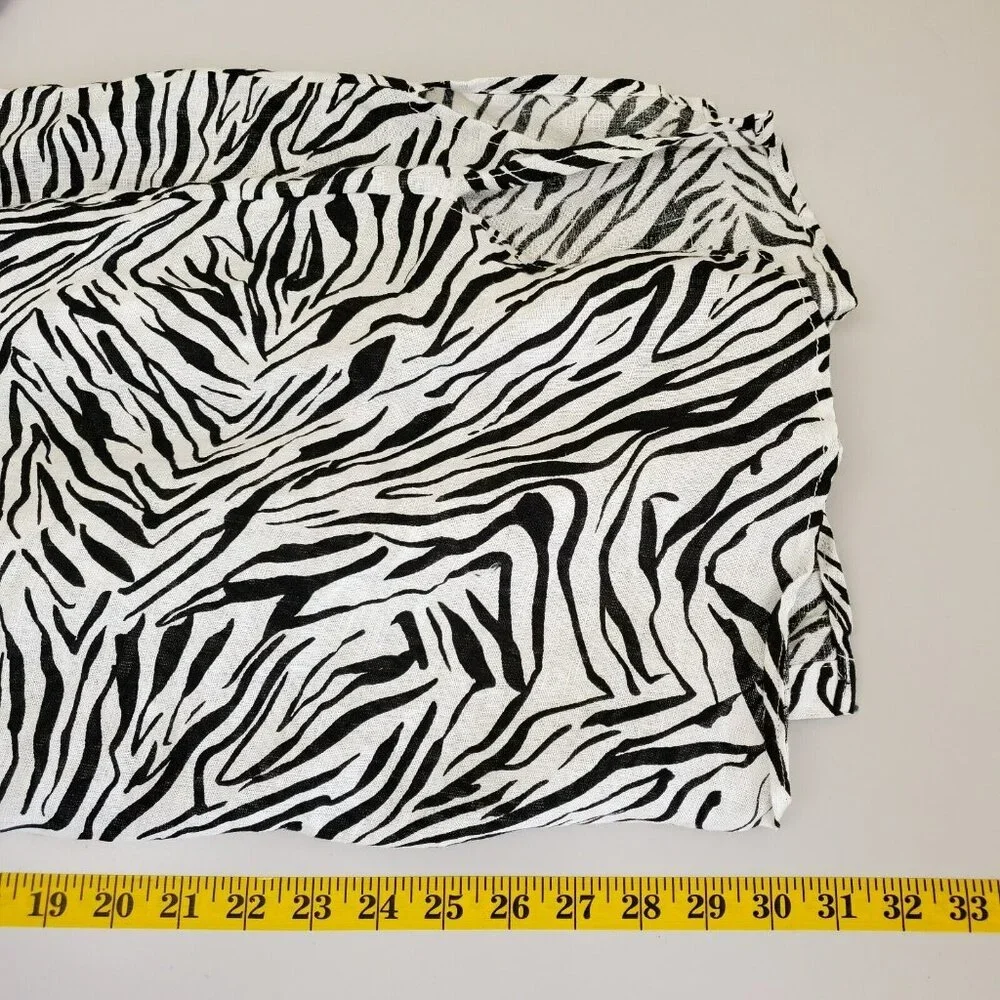 Cynthia Rowley Top Womens 2X Linen Zebra Animal Roll Tab Sleeves Button Front - Picture 9 of 10